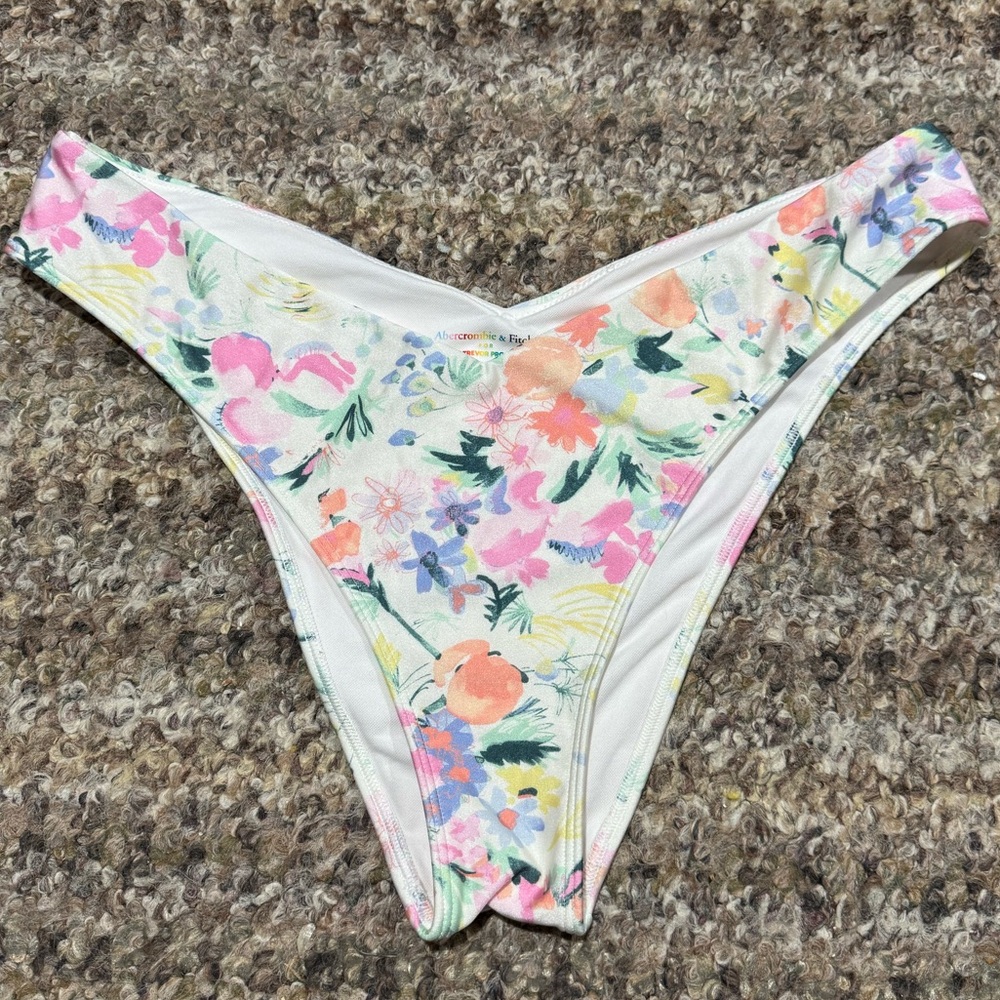 Abercrombie bikini bottoms